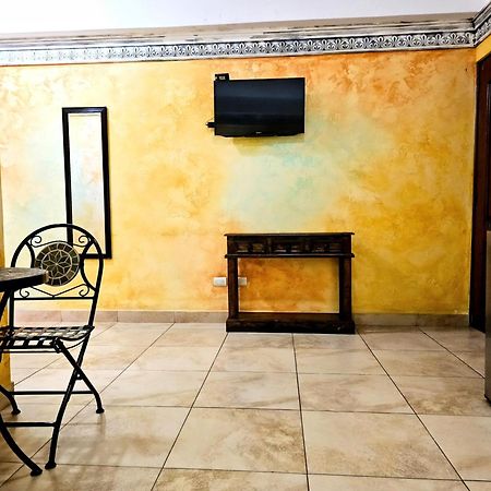 Antigua Inn Hotel Гватемала Экстерьер фото