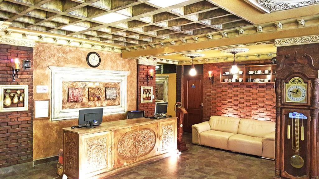 Antigua Inn Hotel Гватемала Экстерьер фото