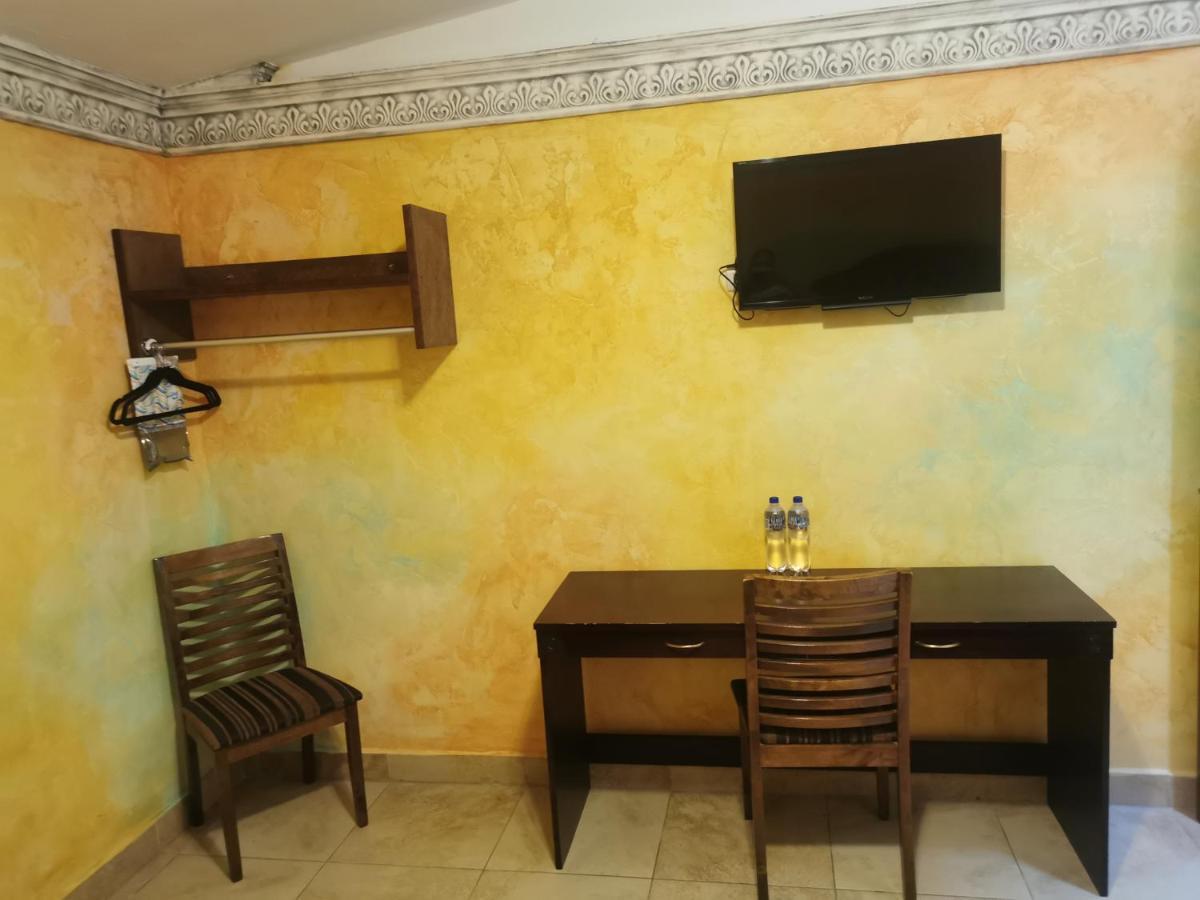 Antigua Inn Hotel Гватемала Экстерьер фото